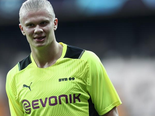 阿斯报预测巴萨首发：克里斯滕森左边卫、拉菲左路、莱万突前