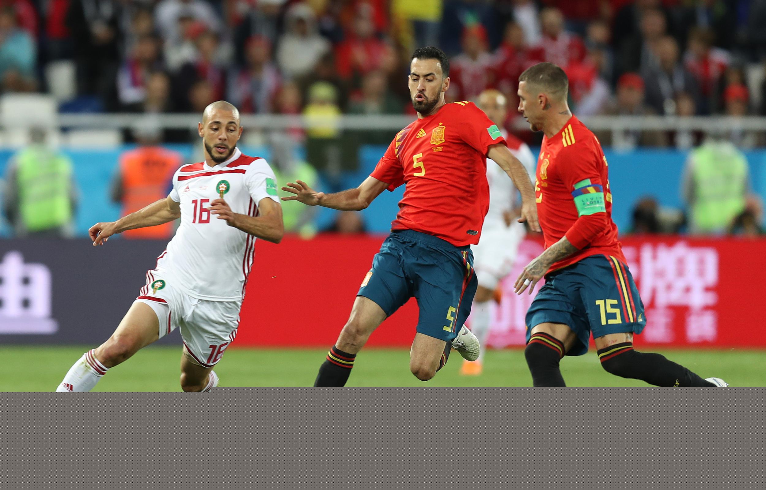 法比奥不该金靴！水分大，中超规则有瑕疵，4项数据，瓦卡才是金靴