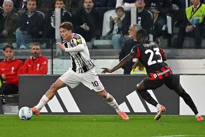 广东一夜3消息！杜锋吃徐杰醋，张皓嘉被彻底放弃，麦考尔复出