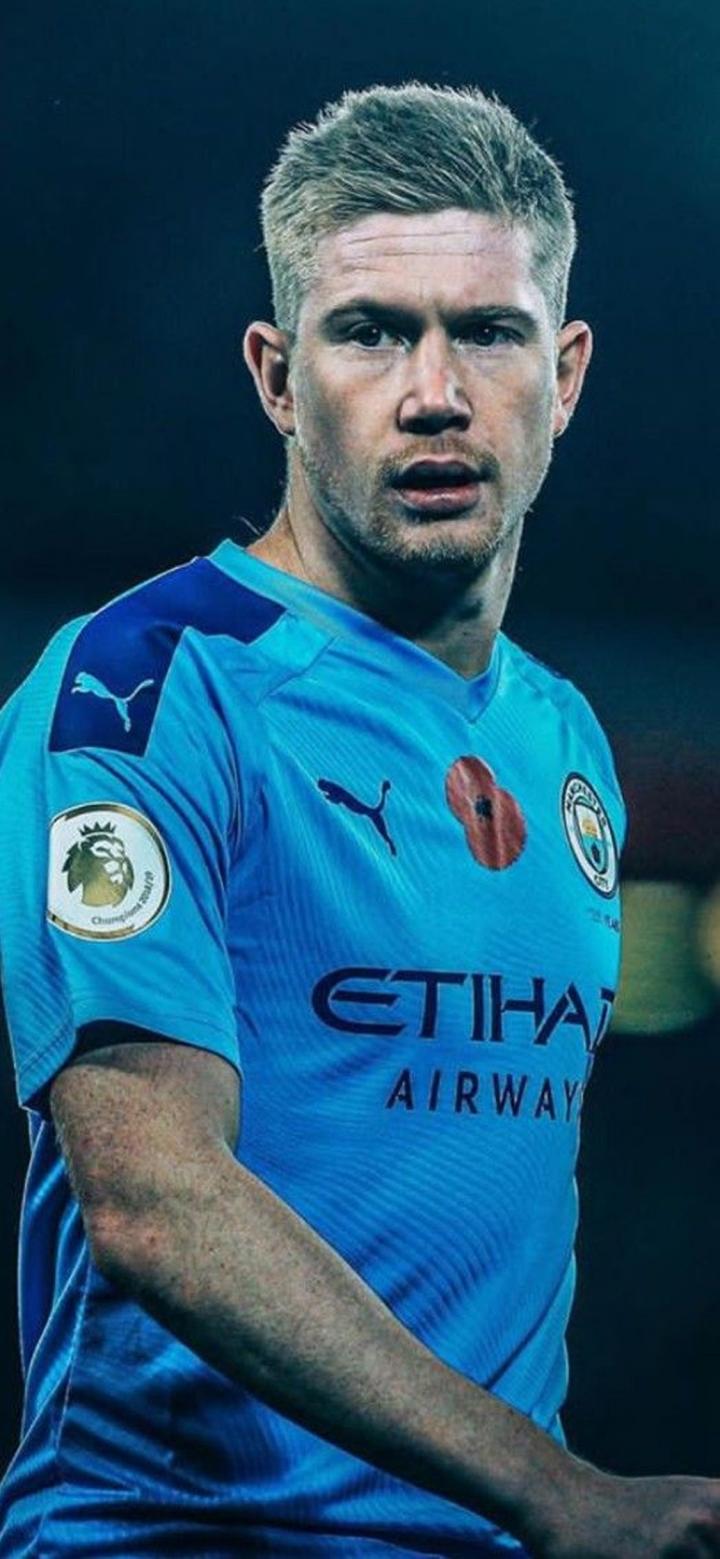 詹姆斯关键助攻锁定胜利