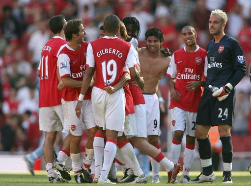 沪媒：只有俱乐部在亚洲赛场拔份了，中国男足才可能冲出亚洲