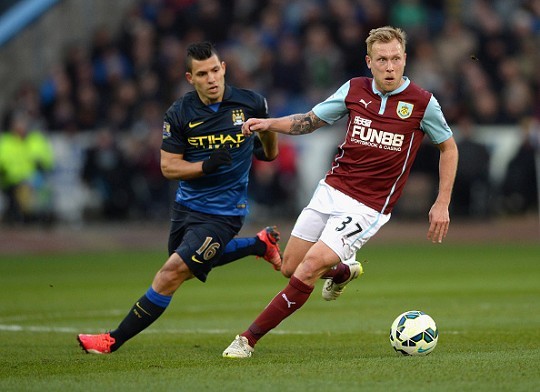 曼城再度展示无敌控球体系