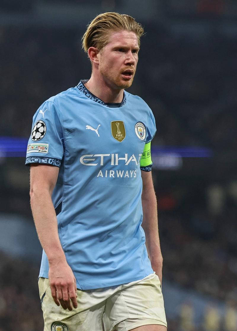 亚泰官方：对刘议阳实施“三停”；此前他被女友控诉出轨、裸聊