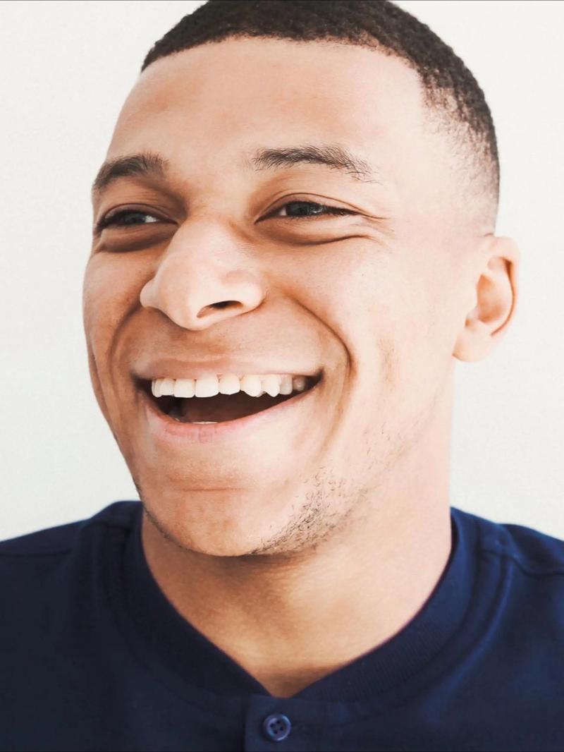 劳塔罗在意甲对29支不同球队进球，现役球员第一